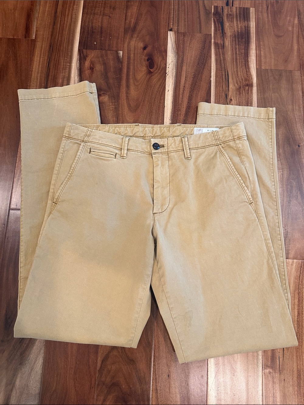 Men’s GAP Khaki Tan 32 x 36 Pants/Chinos